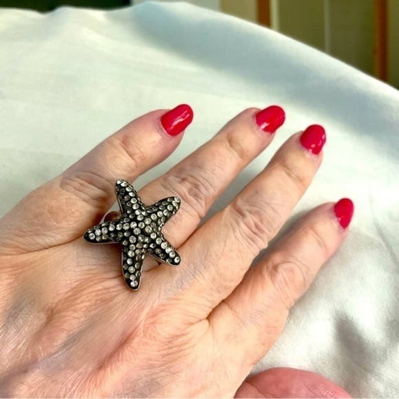 Starfish Ring, CZ/black rhodium/rhodium over stainless steel, size 6 - Picture 2 of 8